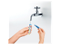 Les feutres à eau Playtive se remplissent avec de l'eau du robinet.