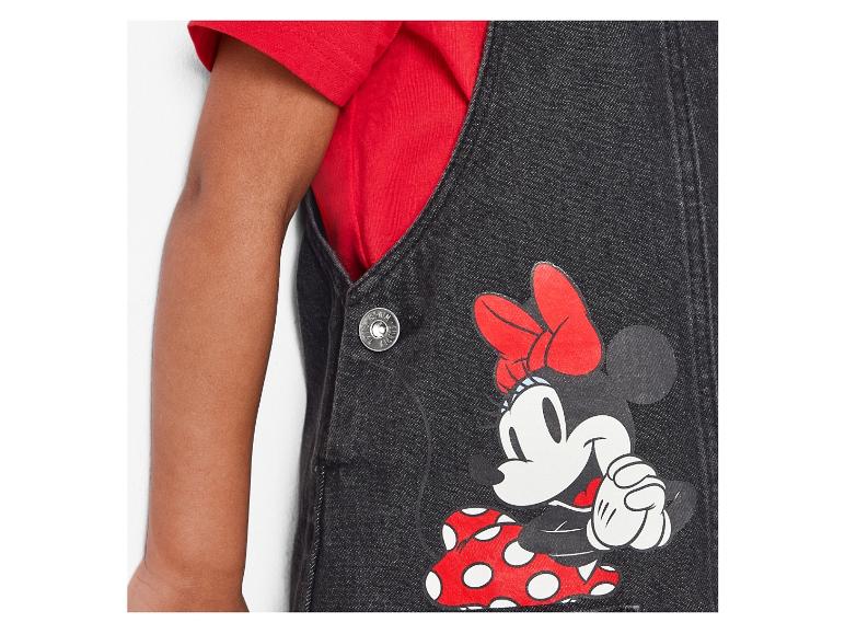 Salopette en jean noir et t-shirt rouge, motif Minnie.
