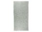 Une serviette gris clair.