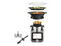 Multi-cuiseur Monsieur Cuisine Smart avec accessoires, dont un panier vapeur et une spatule.
