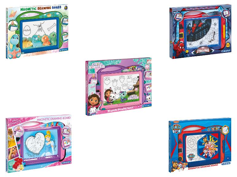 Une collection de tableaux de dessin magnétiques sur les thèmes des dinosaures, Spider-Man, Princesses Disney, La Maison Magique de Gabby et Pat' Patrouille.