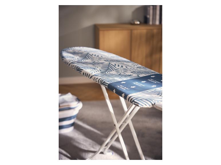 Housse de table à repasser premium W5 en coton avec motif bleu et blanc.
