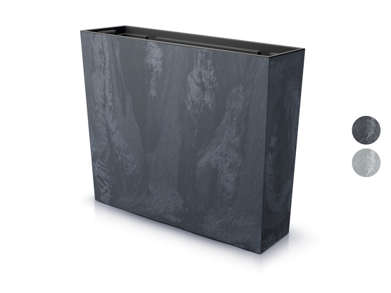 Un pot rectangulaire en plastique avec un motif marbré.