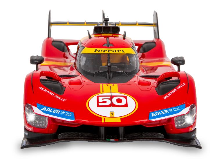 Maquette de voiture de course Ferrari 499P #50 Richard Mille détaillée.