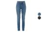 Jeans skinny bleu foncé pour femmes.