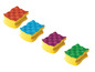 Quatre éponges colorées avec une couche de nettoyage.