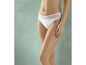 Culotte blanche avec dentelle.