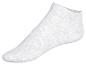 Chaussettes basses grises en coton.