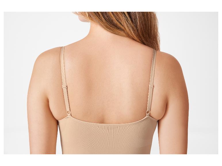 Soutien-gorge et top sans couture beige : confort et élégance.