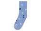 Chaussettes bleues à motif floral.