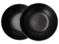 Deux assiettes noires superposées.