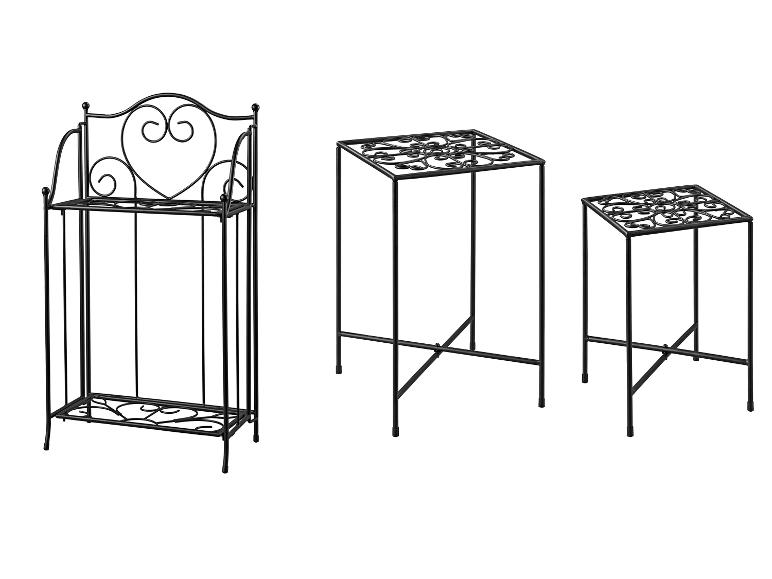 Étagère à plantes en métal noir avec motifs de cœur et deux supports de plantes assortis.
