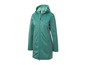 Une veste softshell verte à capuche
