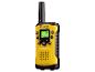 Talkies-walkies Bresser Junior jaunes avec une antenne.