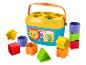 Trieur de formes Fisher-Price avec blocs colorés et images d'animaux.
