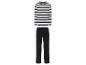 Un pyjama rayé à manches longues et un pantalon noir.