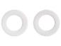Deux joints toriques blancs et ronds.