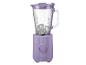 Un mixeur Silvercrest violet avec des glaçons dans le pichet.