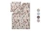 Parure de lit avec motif floral beige et marron, incluant taies d'oreiller et housse de couette.