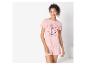 Pyjama rose : haut à manches courtes et short, imprimé marin.