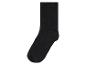 Une chaussette noire