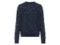 Un pull en maille bleu marine avec des détails ajourés.