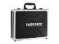 Mallette noire avec le logo Parkside Performance, dotée de poignées et de coins métalliques.