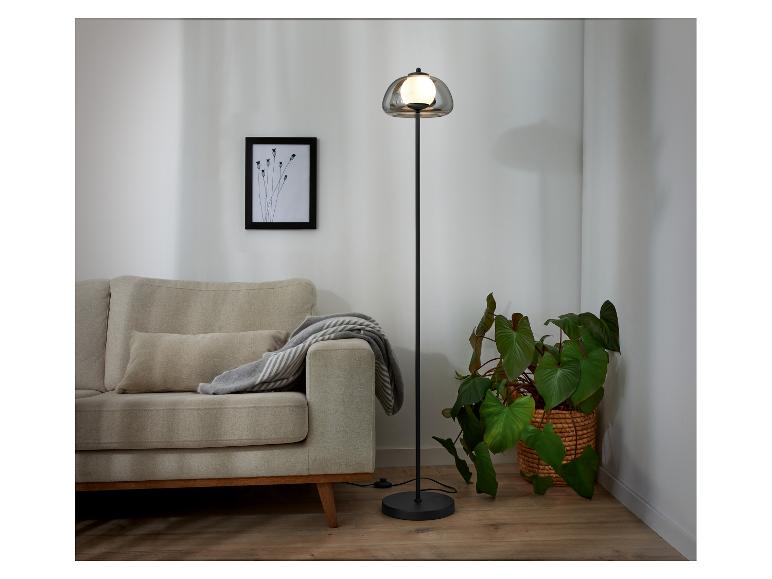 Lampadaire à LED
