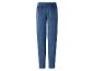Un pantalon polaire bleu unique sur fond blanc.