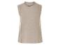 Gilet en tricot beige sans manches.