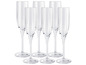 Six flûtes à champagne, prêtes pour un toast festif.