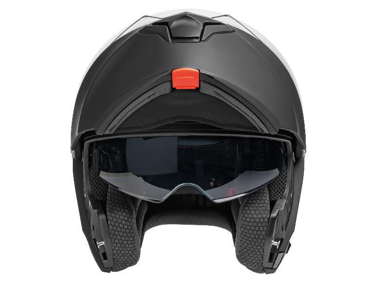 Casque de moto noir avec visière transparente et bouton orange, vue de face.