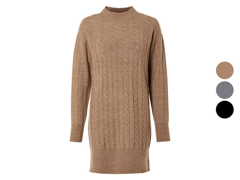 Pullover en maille marron à col montant et manches longues.