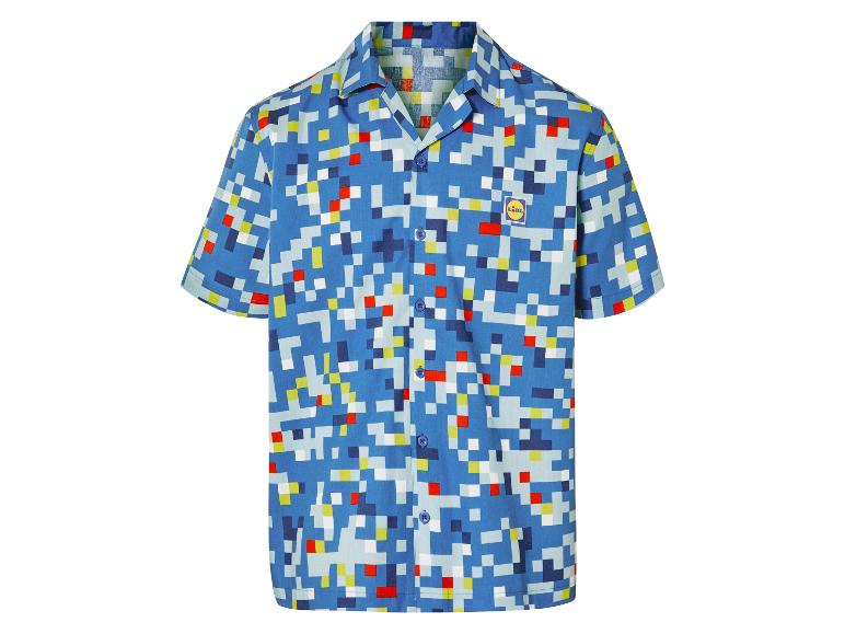 Chemise à manches courtes Lidl à motif pixelisé bleu.