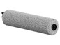 Un rouleau gris et doux pour un aspirateur robot.