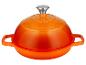 Cocotte en fonte orange avec couvercle