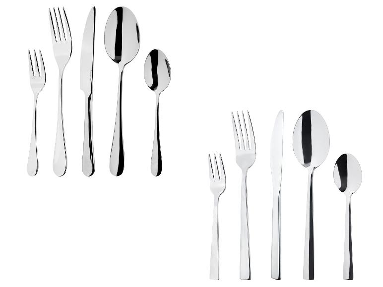 Couteaux, fourchettes et cuillères en acier inoxydable.