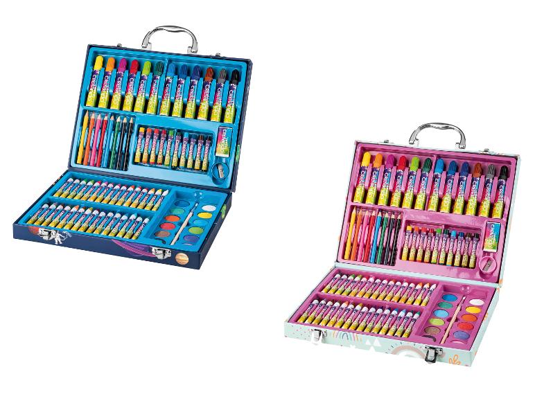 Deux kits d'art avec feutres, crayons de cire, crayons de couleur, aquarelles et accessoires.