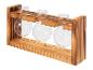 Support en bois avec trois vases en verre pour plantes