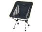 Chaise de camping pliable gris foncé avec des accents verts et un cadre métallique.