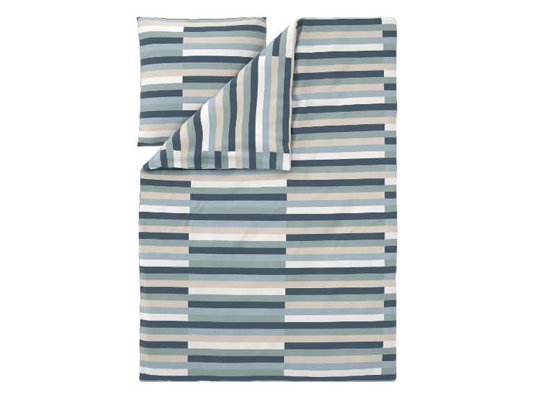 Parure de lit avec un motif à rayures bleues, grises et beiges