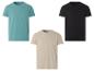 Trois t-shirts à manches courtes avec poche poitrine de différentes couleurs.