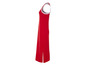 Une robe rouge avec des rayures blanches.