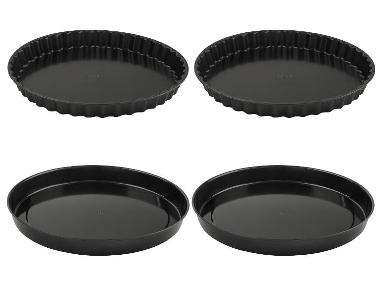 Deux moules à tarte SilverCrest.