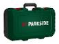 Boîte à outils verte Parkside avec poignées noires et fermoirs rouges.