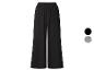 Pantalon large noir avec taille élastique.