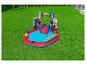 Piscine et toboggan gonflables Spider-Man pour enfants.