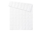 Une housse de couette blanche avec un motif rayé.