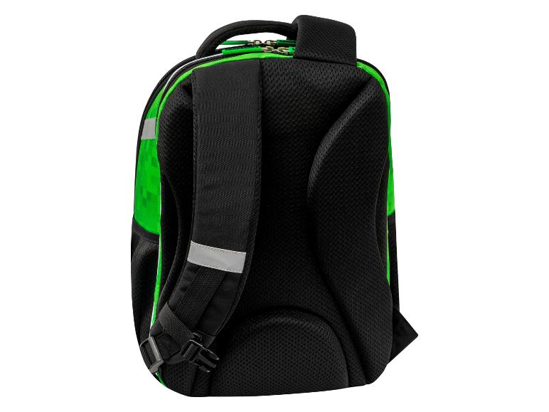 Sac à dos scolaire noir et vert avec détails réfléchissants et bretelles rembourrées.