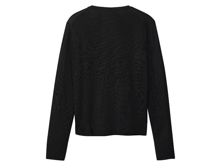 Pull en maille noir à manches longues et col rond